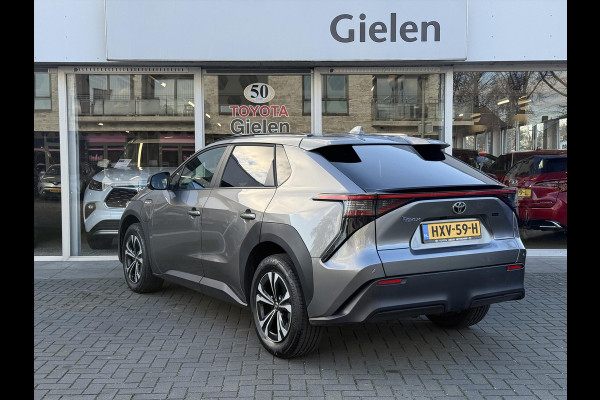 Toyota Bz4x 71,4 kWh 204pk Dynamic | 3-Fase, 360 Camera, Blind Spot monitor, Elektrische achterklep, Parkeersensoren, Stoelverwarming