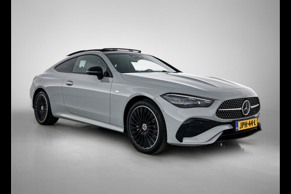 Mercedes-Benz CLE Coupé 300 e AMG Plug-In Hybride AMG Line Premium Plus | Night Pakket | Trekhaak | Distronic | Panorama Schuif-Kanteldak | Stuur en Stoelverwarming. Inclusief 24 maanden MB Certified garantie voor Europa.