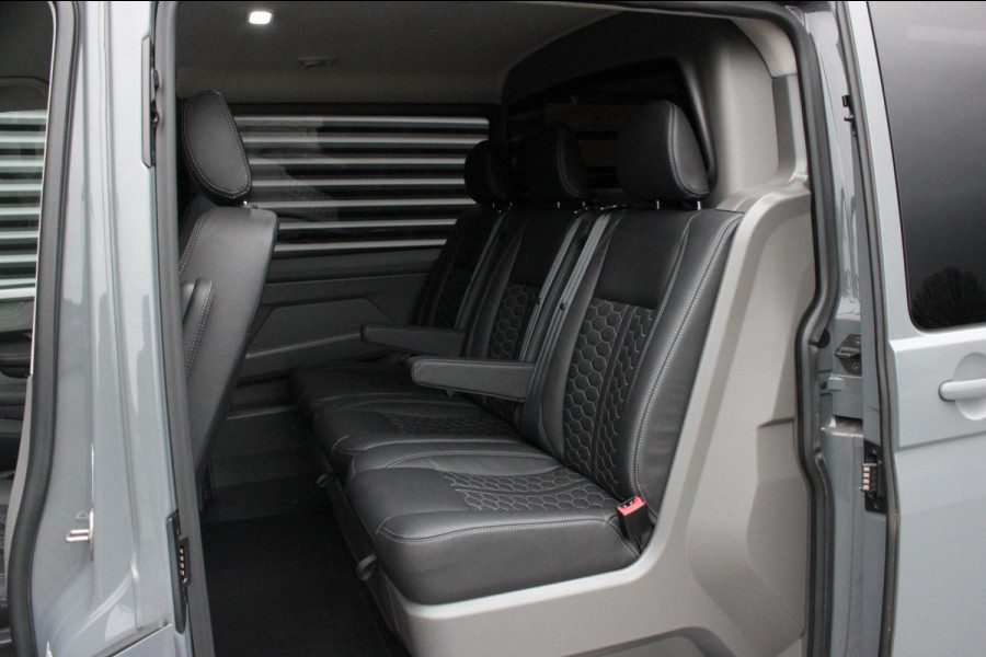 Volkswagen Transporter 2.0 TDI L2H1 150PK BULLI DC DUBBEL CABINE / LEIGHTONVANS BODYKIT / FULL OPTINS / LEDER / FULL BLACK / APPLE
