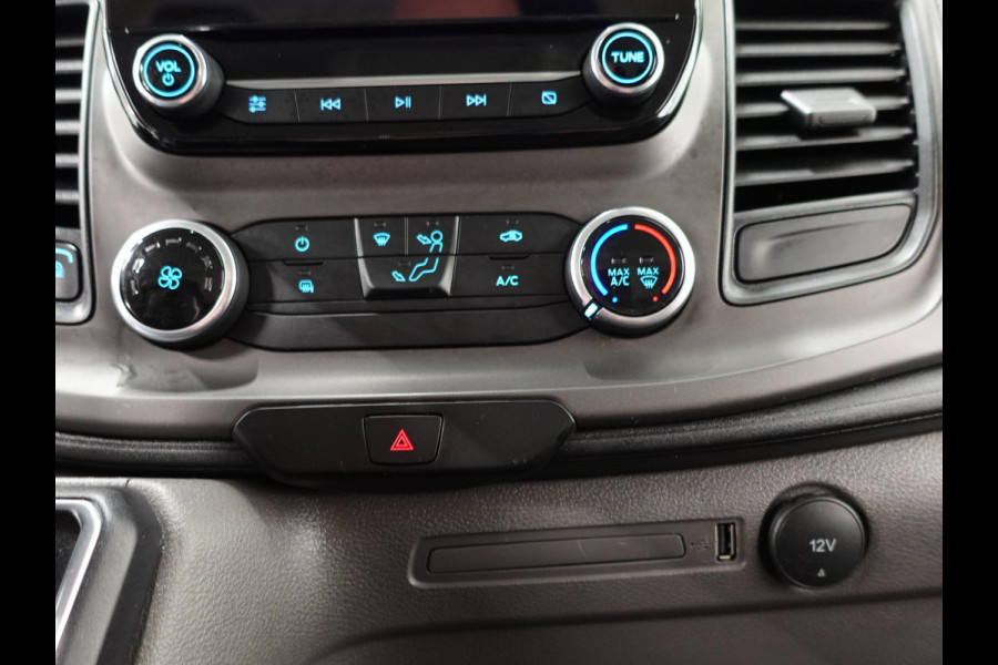 Ford Transit Custom 300 2.0 TDCI L2H1 Trend Automaat Airco Navi Bluetooth 3-Zits Camera Trekhaak Camera