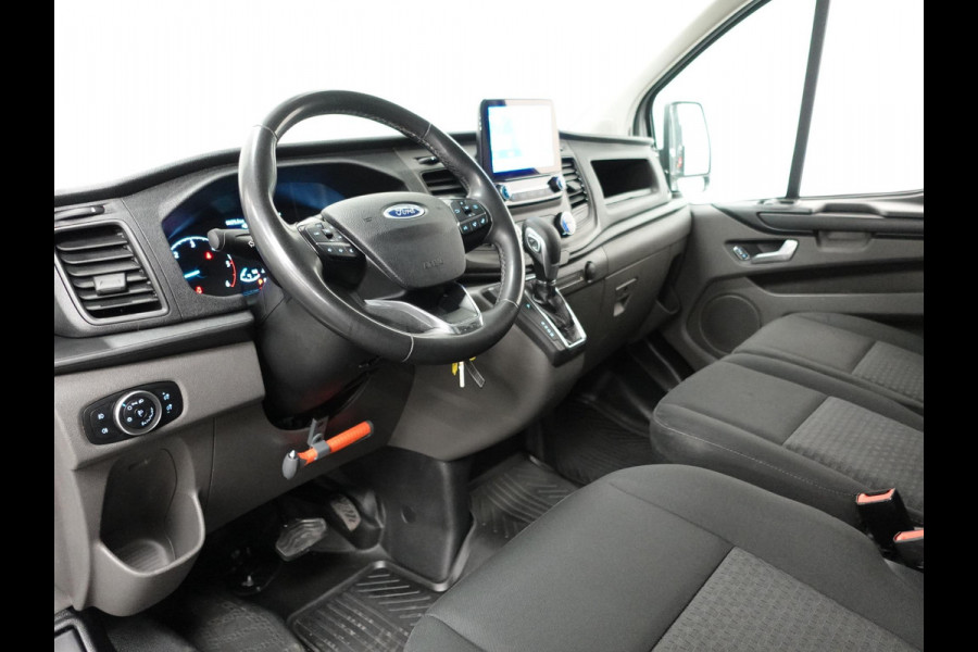 Ford Transit Custom 300 2.0 TDCI L2H1 Trend Automaat Airco Navi Bluetooth 3-Zits Camera Trekhaak Camera