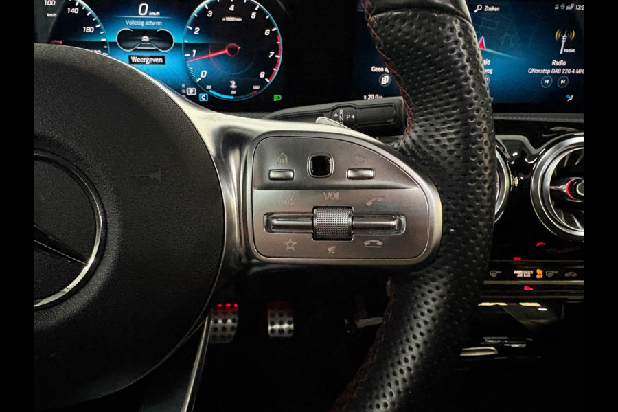 Mercedes-Benz A-Klasse 180 Premium Plus AMG*Pano*Night*Cam*Memory