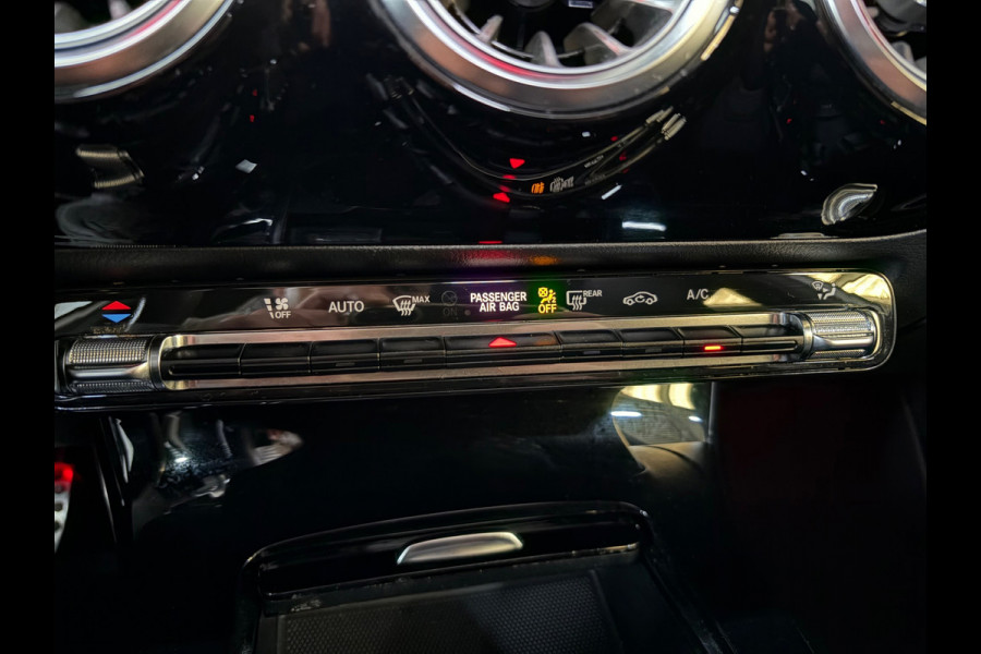 Mercedes-Benz A-Klasse 180 Premium Plus AMG*Pano*Night*Cam*Memory