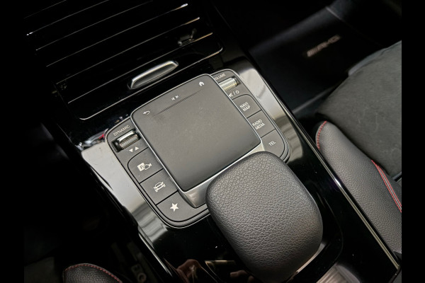 Mercedes-Benz A-Klasse 180 Premium Plus AMG*Pano*Night*Cam*Memory