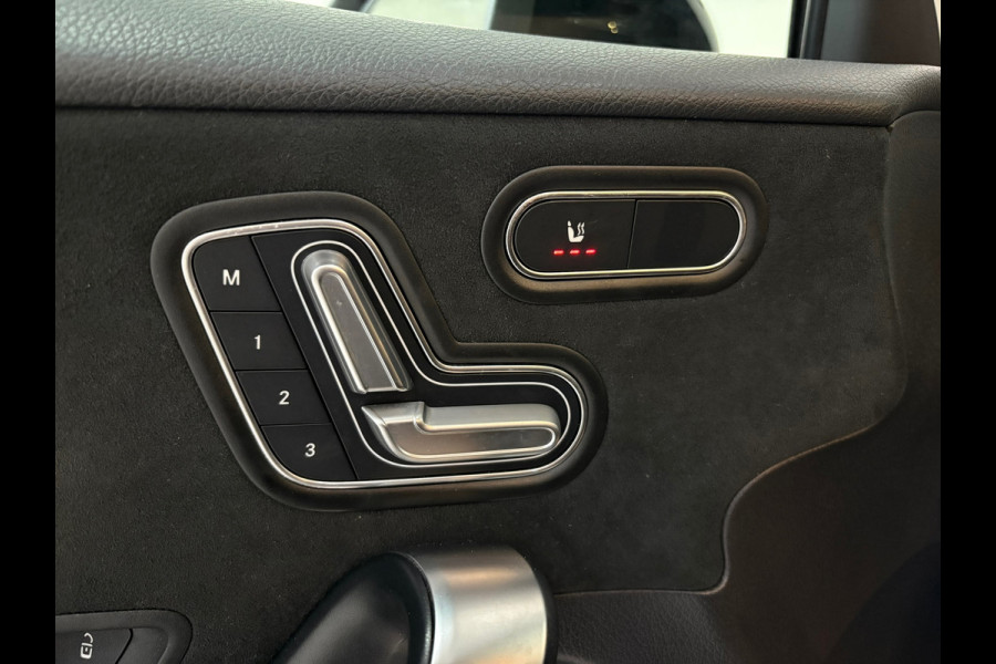 Mercedes-Benz A-Klasse 180 Premium Plus AMG*Pano*Night*Cam*Memory