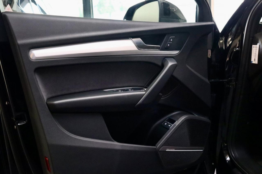 Audi Q5 55 TFSI e Quattro Competition FULL OPTION!!