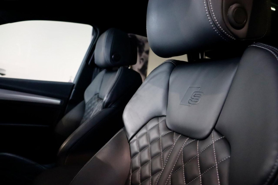 Audi Q5 55 TFSI e Quattro Competition FULL OPTION!!