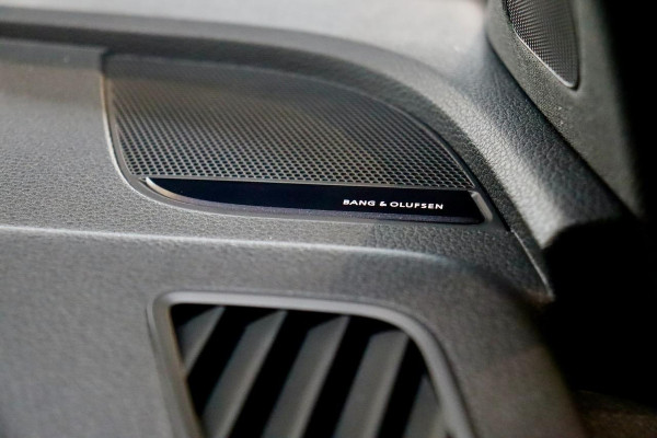 Audi Q5 55 TFSI e Quattro Competition FULL OPTION!!