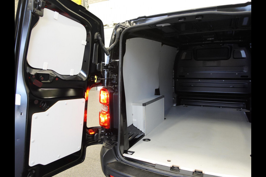 Opel Vivaro 2.0 BlueHDi 145PK L3 Automaat Airco Navigatie Trekhaak Cruise control