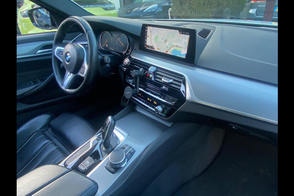 BMW 5 Serie 530D M-PAKKET/SCHUIFDAK/HEADUP/DVD/BLINDSPOT