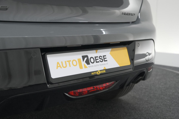 Peugeot 208 Hybrid 110 e-DCS6 Allure | Stoelverwarming | Apple Carplay | Parkeersensoren