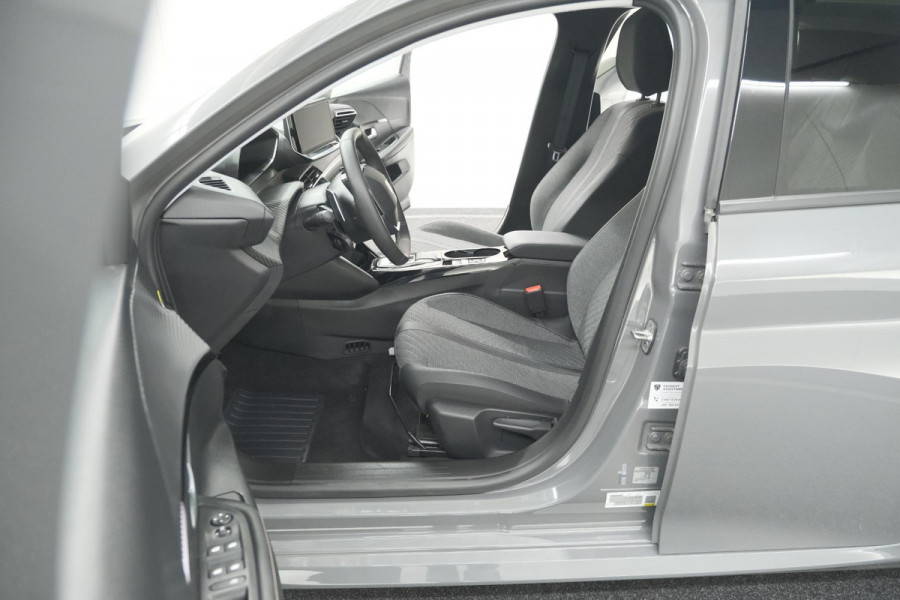 Peugeot 208 Hybrid 110 e-DCS6 Allure | Stoelverwarming | Apple Carplay | Parkeersensoren