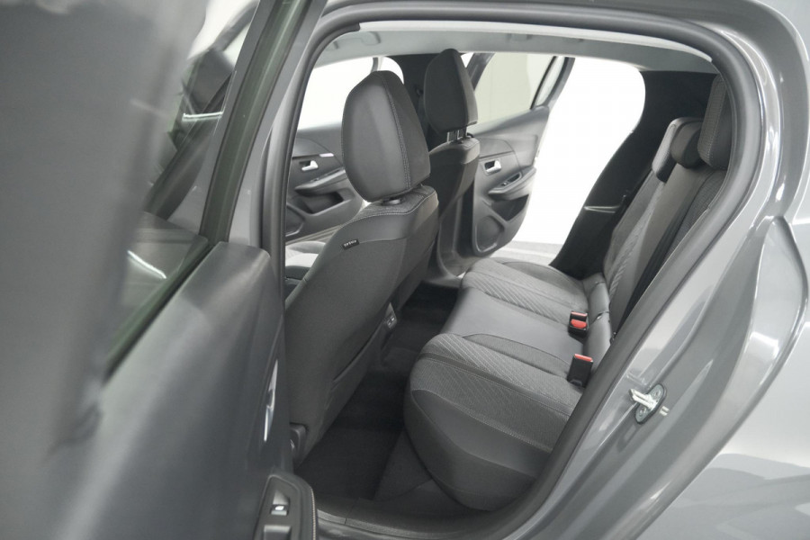 Peugeot 208 Hybrid 110 e-DCS6 Allure | Stoelverwarming | Apple Carplay | Parkeersensoren