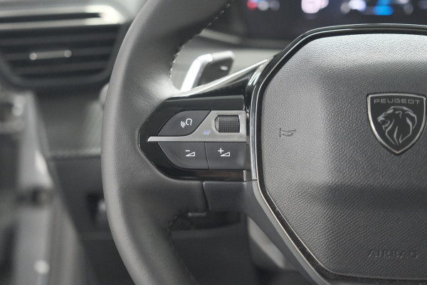 Peugeot 208 Hybrid 110 e-DCS6 Allure | Stoelverwarming | Apple Carplay | Parkeersensoren