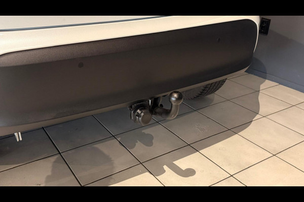 Toyota Yaris Cross 1.5 Hybrid Executive AWD + 360 CAMERA / DODEHOEKDETECIE / TREKHAAK