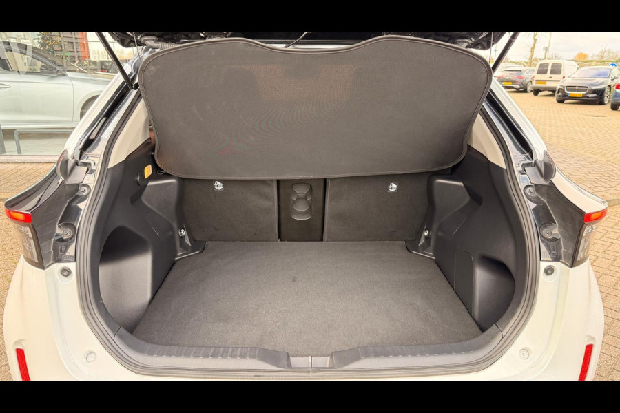 Toyota Yaris Cross 1.5 Hybrid Executive AWD + 360 CAMERA / DODEHOEKDETECIE / TREKHAAK