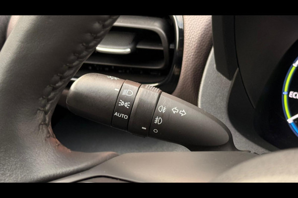 Toyota Yaris Cross 1.5 Hybrid Executive AWD + 360 CAMERA / DODEHOEKDETECIE / TREKHAAK