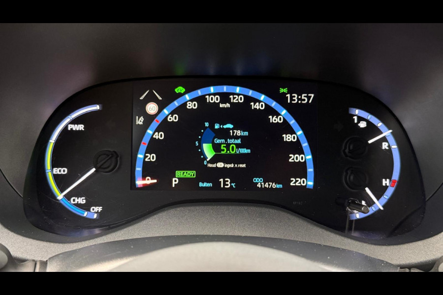 Toyota Yaris Cross 1.5 Hybrid Executive AWD + 360 CAMERA / DODEHOEKDETECIE / TREKHAAK