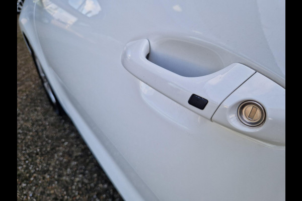 Kia Rio 1.0 T-GDi MHEV DynamicPlusLine | Key-Less | Stoelverwarming | Climate | Cruise | Licht- en Regensensor |