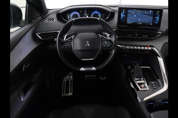 Peugeot 3008 1.6 HYbrid 225 GT | Panoramadak | Trekhaak | Adaptive cruise | 360 Camera | Stoelverwarming | Carplay | Focal HiFi | Navigatie | 19'' | PHEV | Plug In