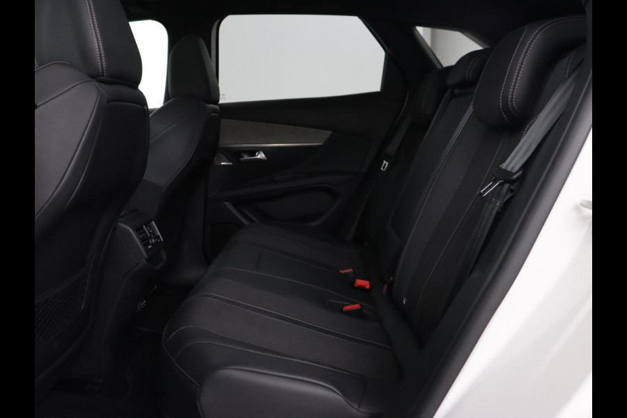 Peugeot 3008 1.6 HYbrid 225 GT | Panoramadak | Trekhaak | Adaptive cruise | 360 Camera | Stoelverwarming | Carplay | Focal HiFi | Navigatie | 19'' | PHEV | Plug In