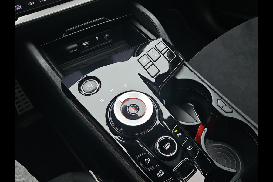 Kia Sportage 1.6 T-GDi Hybrid GT-Line | Adapt. Cruise | Stoel- en Stuurverwarming | Pano Schuif/Kanteldak | Elektr. Voorstoelen |