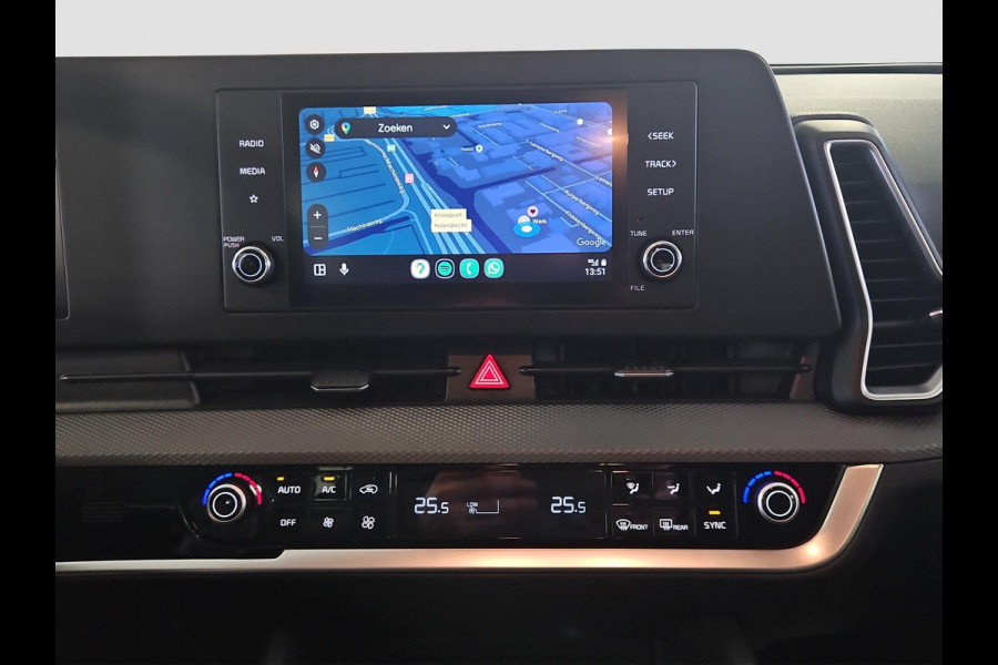 Kia Sportage 1.6 T-GDi MHEV | Camera | Apple CarPlay/Android Auto | Stuur-/Stoelverwarming | 17” Velgen | Clima | PDC | Cruise | LED |