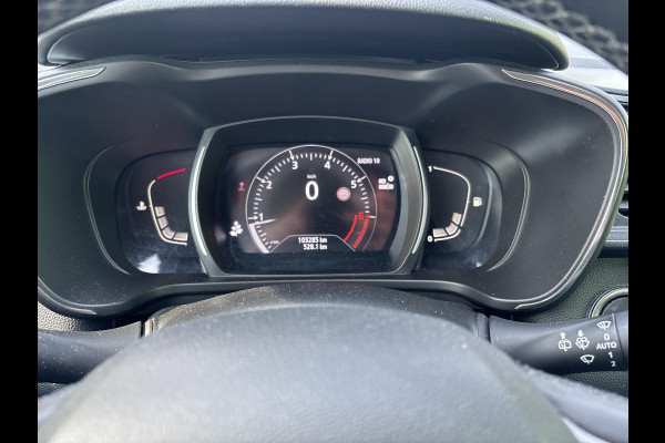 Renault Kadjar 1.3 TCe Intens | Trekhaak | Leder | Stoelverwarming