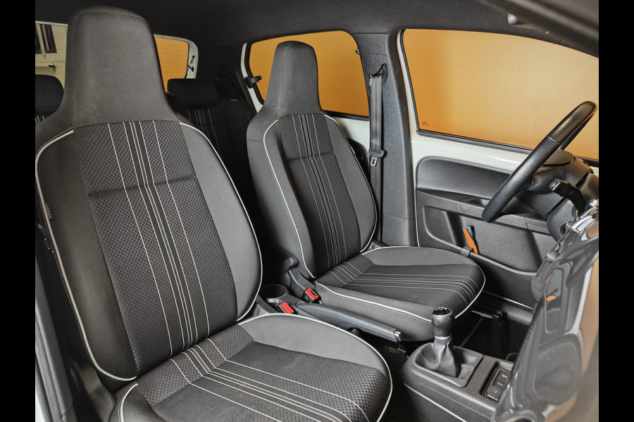 Seat Mii 1.0 Sport Connect 16 inch LMV | getinte ramen pdc | bluetooth