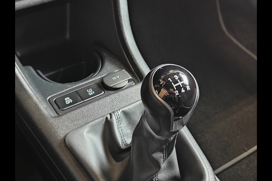 Seat Mii 1.0 Sport Connect 16 inch LMV | getinte ramen pdc | bluetooth