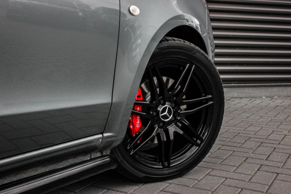 Mercedes-Benz Vito 215PK JB- EDITION FULL BLACK / AMG / SPOILER / VERLAGINGSVEREN / NAVIGATIE / CLIMATE CONTROL / TREKHAAK / CRUIS