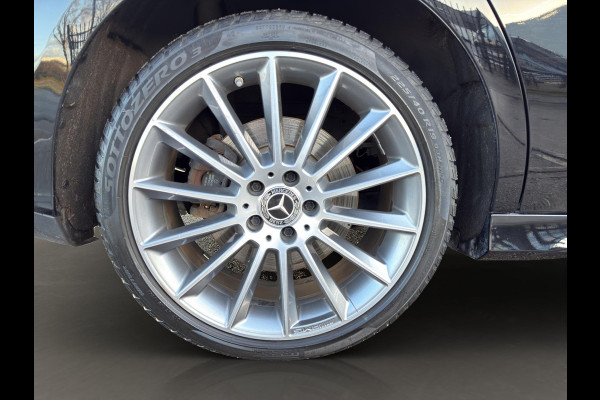 Mercedes-Benz CLA-Klasse Shooting Brake 250 e Business Solution AMG Panoramadak | Sfeer | Camera | Stoelverw | 19"| Geheugen stoelen |