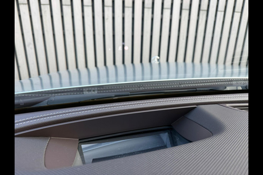 Mercedes-Benz E-Klasse 250 / Pano / Burmester / Sfeer