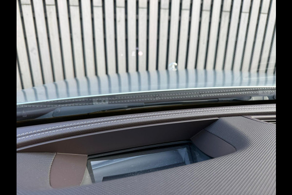 Mercedes-Benz E-Klasse 250 / Pano / Burmester / Sfeer