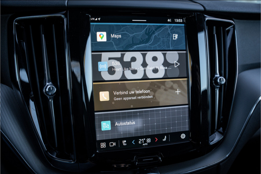 Volvo XC60 Recharge T6 AWD ULTIMATE Black Edition - TREKHAAK - H&K - HUD