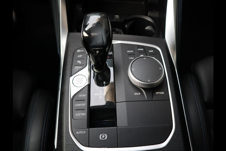 BMW 4 Serie Coupé 430i High Executive M Sport / Automaat / Laser LED / Sportstoelen / 19 Inch / HarmanKardon / Head Up Display /