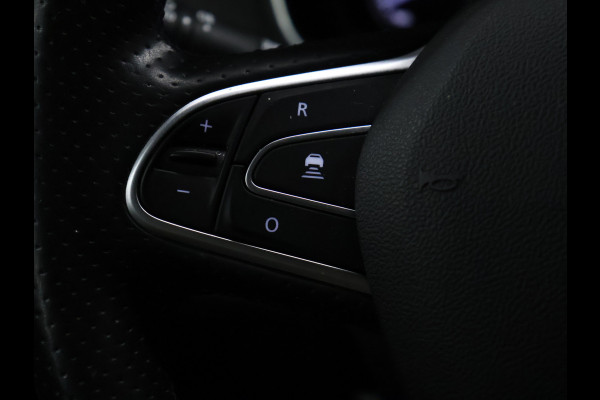 Renault Mégane 1.3 TCe GT-Line [SCHUIFKANTELDAK, ADAPTIVE CRUISE CONTROL, BLUETOOTH TELEFOON, ACHTERUITRIJCAMERA, PDC V+A, AUTOMATISCHE AIRCO, NIEUWSTAAT]