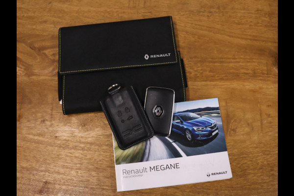 Renault Mégane 1.3 TCe GT-Line [SCHUIFKANTELDAK, ADAPTIVE CRUISE CONTROL, BLUETOOTH TELEFOON, ACHTERUITRIJCAMERA, PDC V+A, AUTOMATISCHE AIRCO, NIEUWSTAAT]