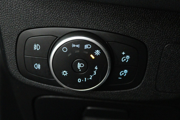 Ford FOCUS Wagon 1.0 EcoBoost ST Line Business (CAMERA, CLIMA, STUUR-/STOELVERWARMING, TREKHAAK AFNEEMBAAR, 1e EIGENAAR)