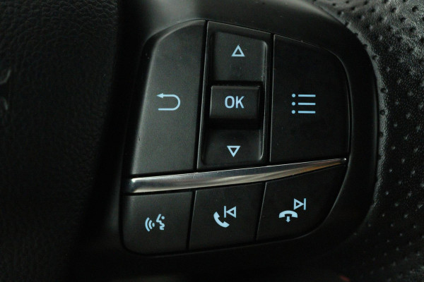 Ford FOCUS Wagon 1.0 EcoBoost ST Line Business (CAMERA, CLIMA, STUUR-/STOELVERWARMING, TREKHAAK AFNEEMBAAR, 1e EIGENAAR)