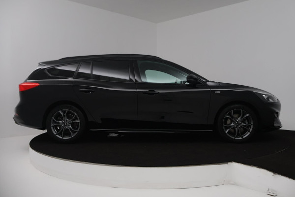 Ford FOCUS Wagon 1.0 EcoBoost ST Line Business (CAMERA, CLIMA, STUUR-/STOELVERWARMING, TREKHAAK AFNEEMBAAR, 1e EIGENAAR)