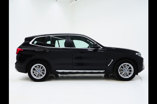 BMW X3 xDrive30e LCI 292PK | Leder | Sportstoelen | Zwarte Hemel | Camera | DAB | Carplay