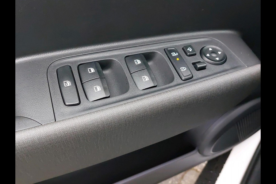 Hyundai Inster Evolve 49 kWh VAN: €29.615 VOOR: €25.115