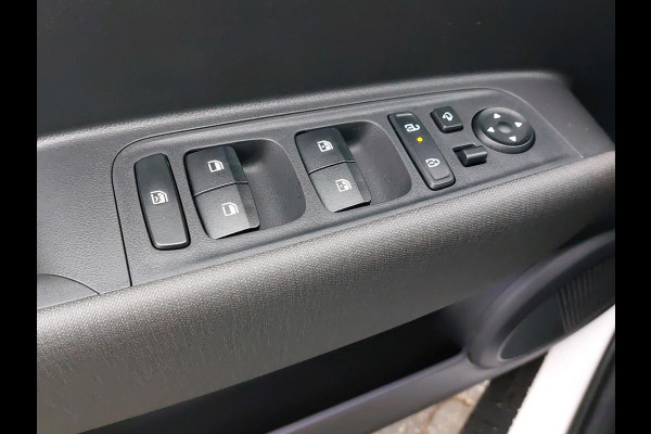 Hyundai Inster Evolve 49 kWh VAN: €29.615 VOOR: €25.115