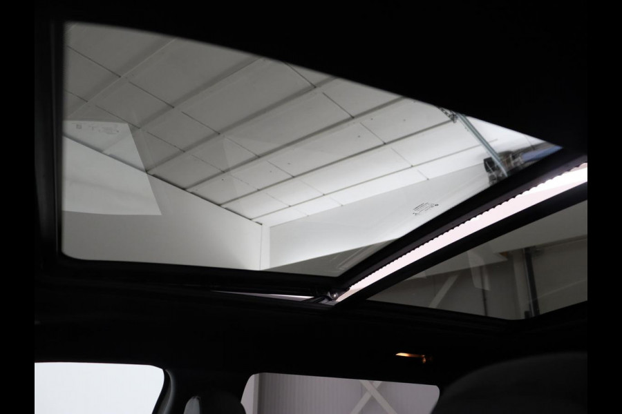 Jeep Compass 4xe 240 Plug-in Hybrid Electric S | Panoramadak | Leder | Stoelverwarming | Carplay | Camera | Navigatie | Keyless