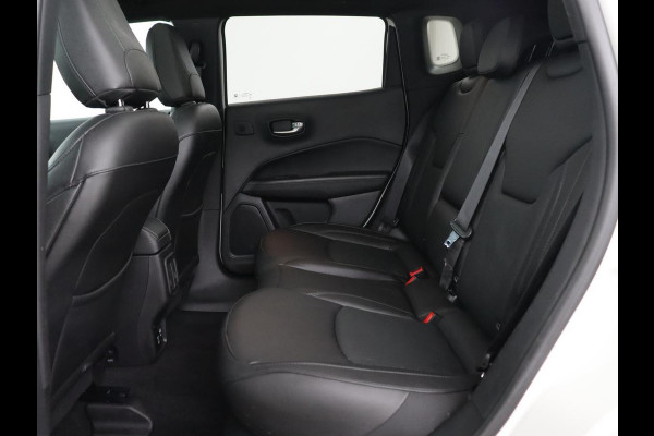 Jeep Compass 4xe 240 Plug-in Hybrid Electric S | Panoramadak | Leder | Stoelverwarming | Carplay | Camera | Navigatie | Keyless