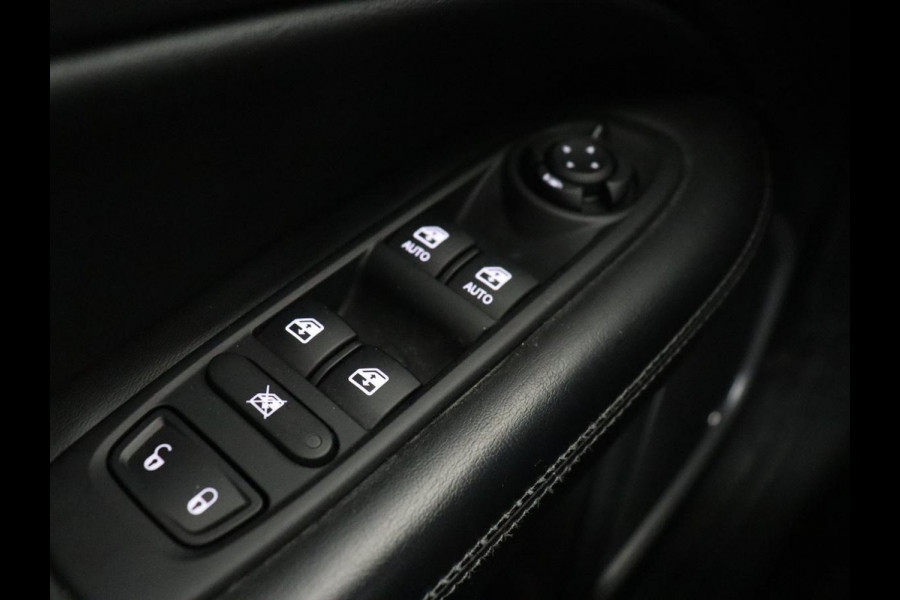 Jeep Compass 4xe 240 Plug-in Hybrid Electric S | Panoramadak | Leder | Stoelverwarming | Carplay | Camera | Navigatie | Keyless