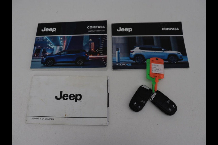 Jeep Compass 4xe 240 Plug-in Hybrid Electric S | Panoramadak | Leder | Stoelverwarming | Carplay | Camera | Navigatie | Keyless