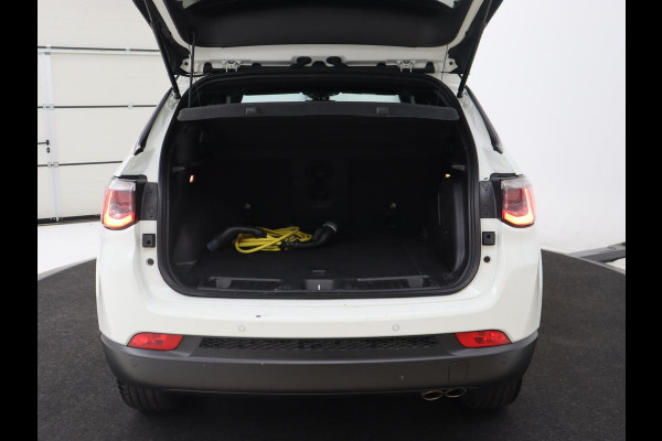 Jeep Compass 4xe 240 Plug-in Hybrid Electric S | Panoramadak | Leder | Stoelverwarming | Carplay | Camera | Navigatie | Keyless
