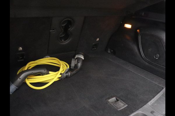 Jeep Compass 4xe 240 Plug-in Hybrid Electric S | Panoramadak | Leder | Stoelverwarming | Carplay | Camera | Navigatie | Keyless